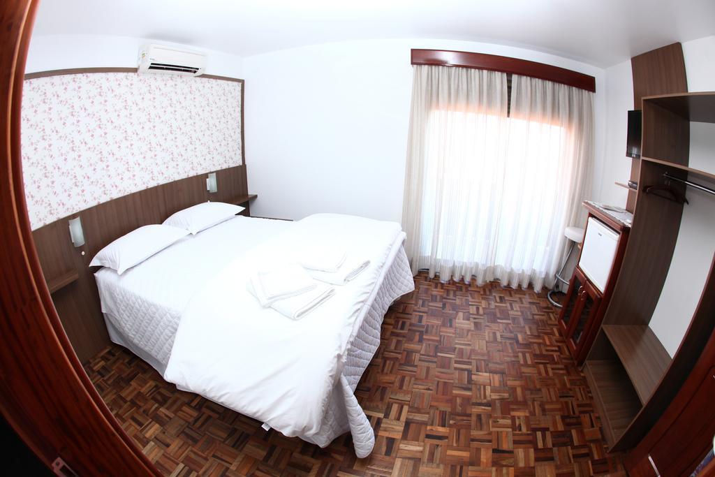 Hospedaria Gastehaus Enzian Трезі-Тіліас Екстер'єр фото